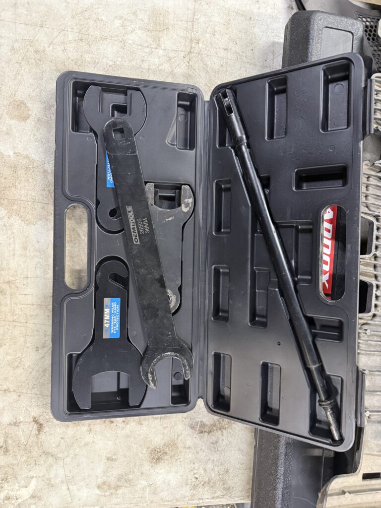 Pmeumatic Fan Clutch Wrench Kit